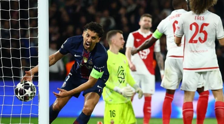 מרקיניוס מיד לאחר השער (רויטרס) מרקיניוס מיד לאחר השער