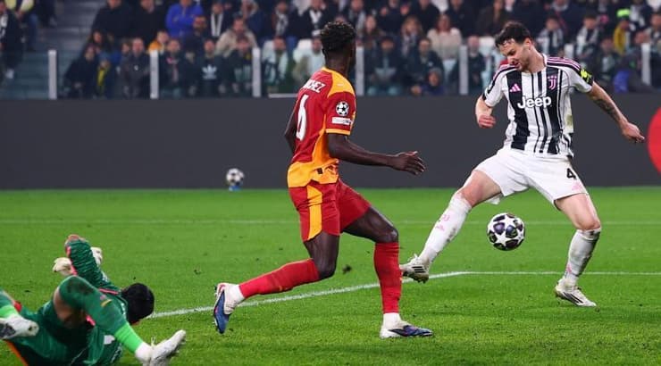 פדריקו גאטי כובש (רויטרס) פדריקו גאטי כובש