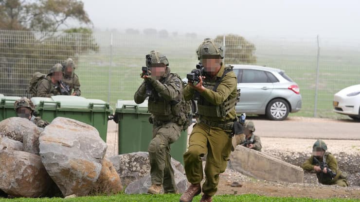 תרגיל של יחידת פרא (לוט"ר גולן) במושב נטור