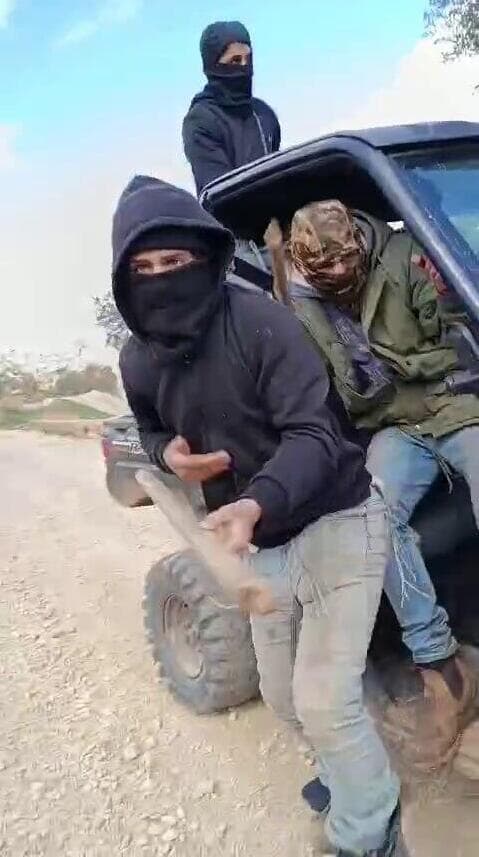 עימותים בין פעילי זכויות אדם לרועי צאן יהודים בכפר קוסרה