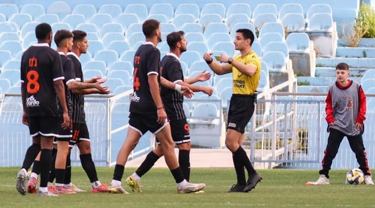 שחקני ראשון לציון בתלונות לשופט (שחר גרוס) שחקני ראשון לציון בתלונות לשופט