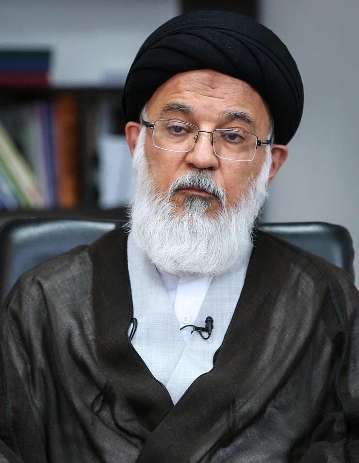 מוחמד מהדי מירבאקרי איש דת בכיר ב איראן