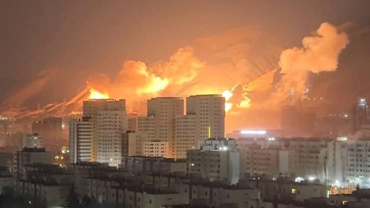 פגיעה בתשתיות ובאנרגיה תייצר מנוף לחץ. תקיפות בטהרן בתחילת "שאגת הארי" תיעוד התקיפות בטהרן