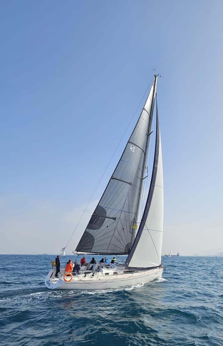 היאכטה של שליו