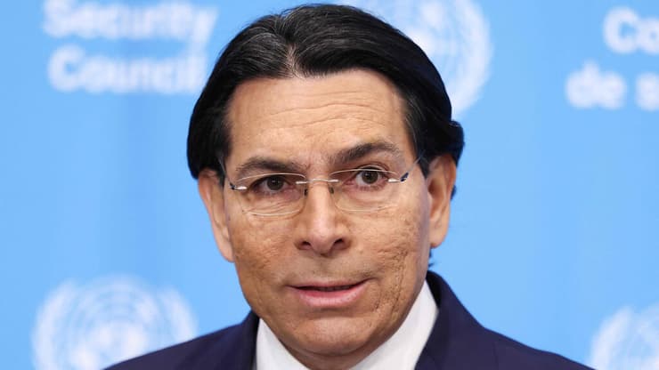 "מביש ואבסורדי". השגריר דנון (צילום: CHARLY TRIBALLEAU / AFP) דני דנון