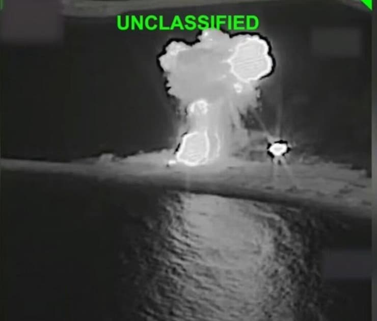 צבא ארה"ב השמיד את כל 11 ספינות המלחמה של אירן במפרץ עומאן