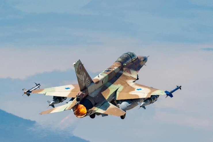 מטוסי חיל האוויר במבצע "שאגת הארי" (צילום: דובר צה"ל ) מטוסי חיל האוויר במבצע "שאגת הארי"