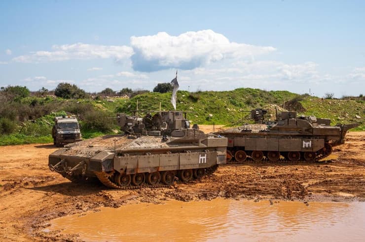 כוחות אוגדה 91 פרוסים בהגנה במרחב הגליל