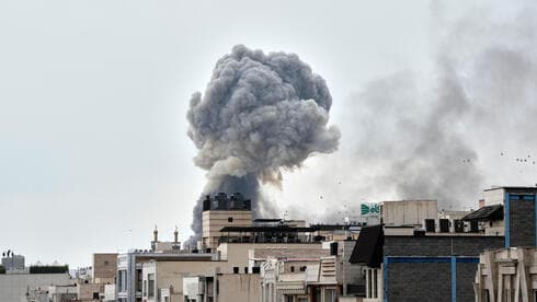 צילום: AP Photo/Vahid Salemi צילום: AP Photo/Vahid Salemi