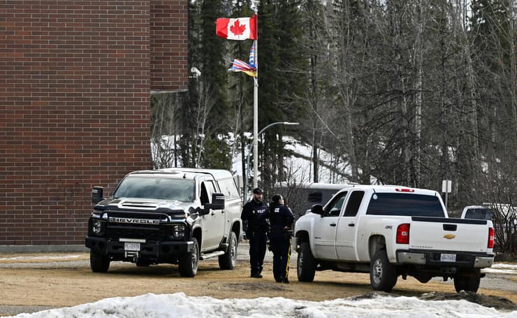 שוטרים בקנדה, ארכיון