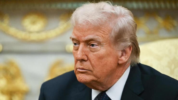 דונלד טראמפ וקנצלר גרמניה פרידריך מרץ בבית הלבן