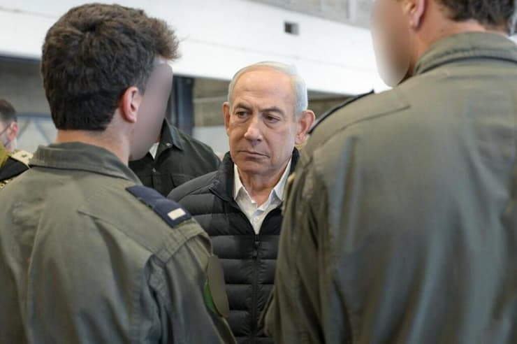 נתניהו, כ"ץ וזמיר בבסיס פלמחים