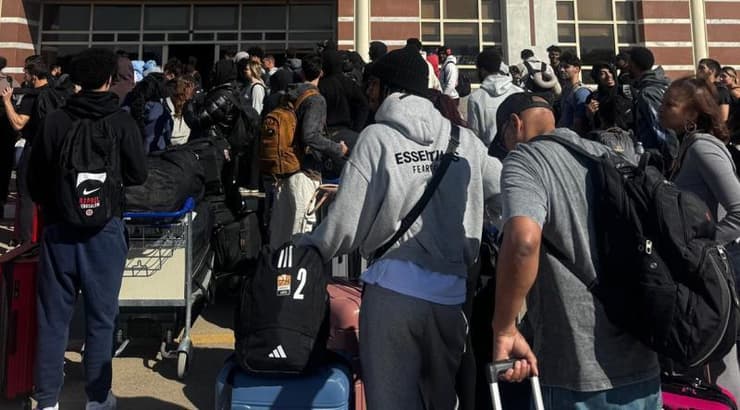 הזרים בבלגרד