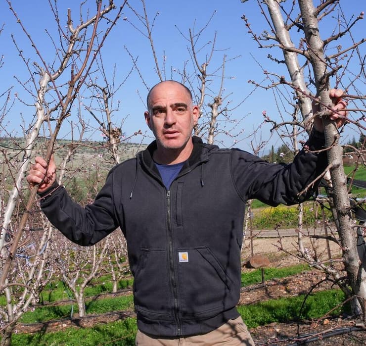 אסף, חקלאי מיראון