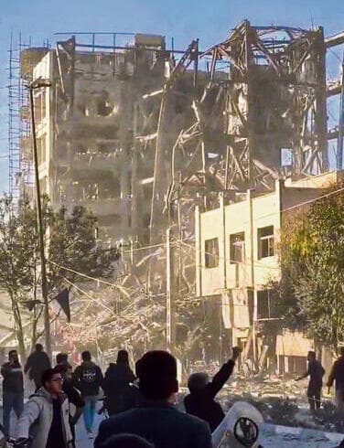 הבניין בו נבחר יורש לחמינאי. חסו על אנשי הדת | צילום: Social Media via REUTERS