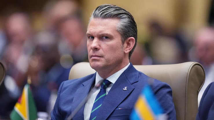 מזכיר ההגנה של ארצות הברית פיט הגסת'