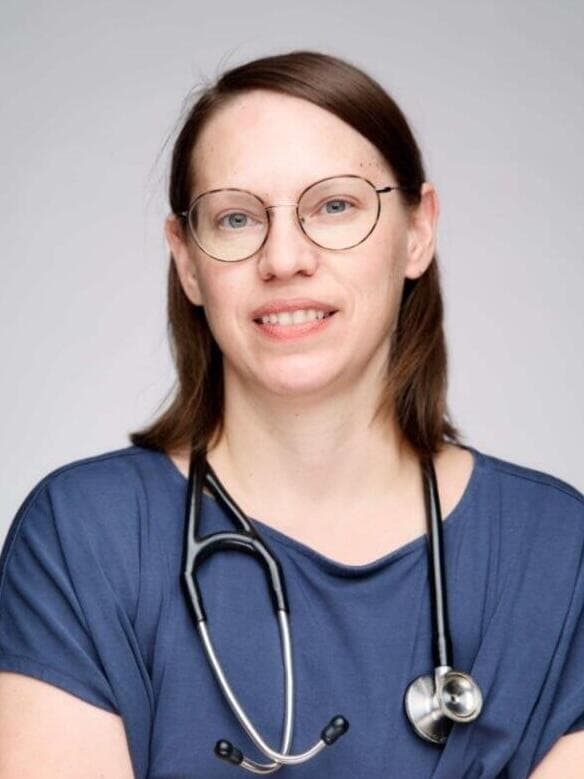 ד"ר ענבל מעין, מנהלת רפואית צבר רפואה