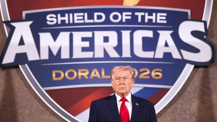 דונלד טראמפ