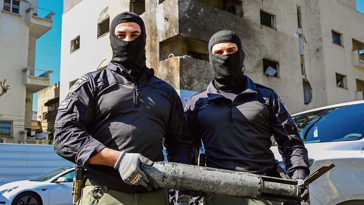 החבלנים ר' וש'. "הצלת חיי אדם זה המקצוע שלנו"