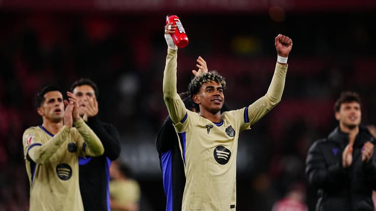 שחקן ברצלונה לאמין ימאל