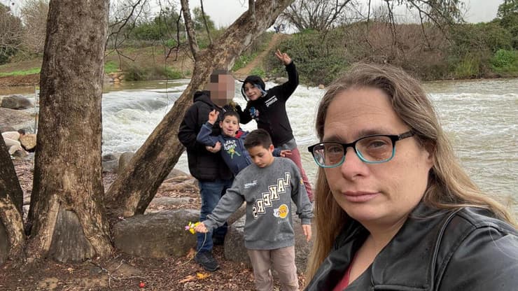 רעות עוזיאל וילדיה