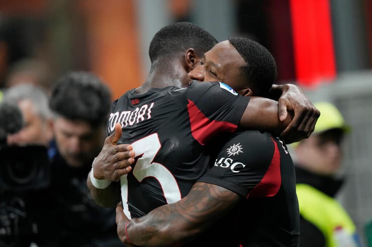 פרוויס אסטופיניאן