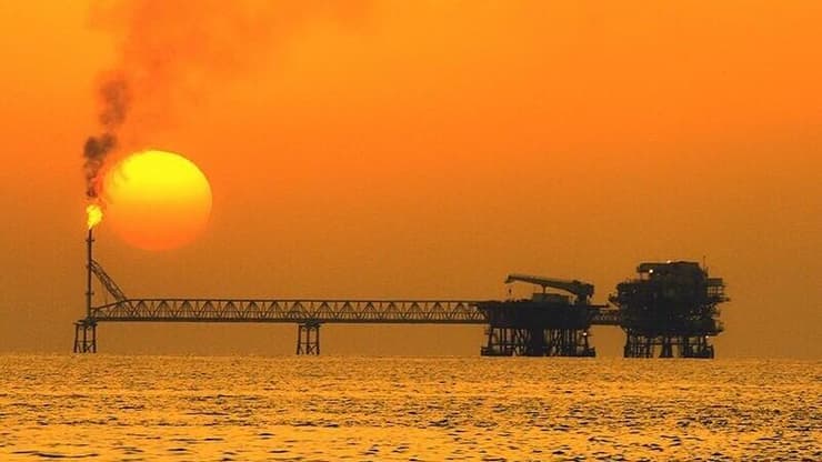 האי אי חארג' איראן מסוף נפט מרכזי צילום 2018