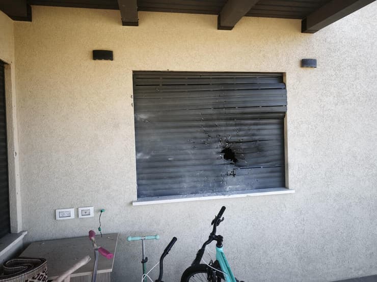 מסוק יירט כטב"ם בגליל המערבי - ופגע בבתים