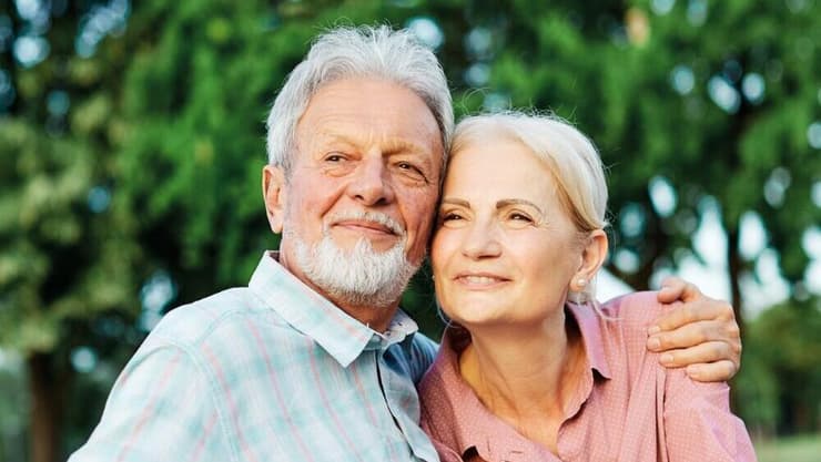 מבוגרים בגיל השלישי