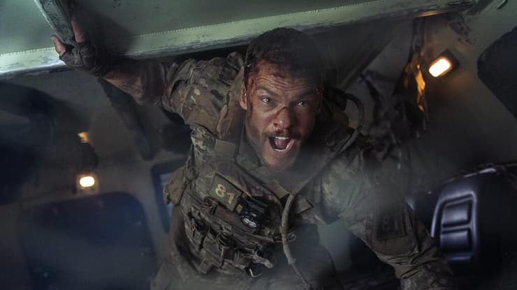 לא כוכב. מתוך "מכונת מלחמה" (Ben King/Netflix) מתוך "מכונת מלחמה"