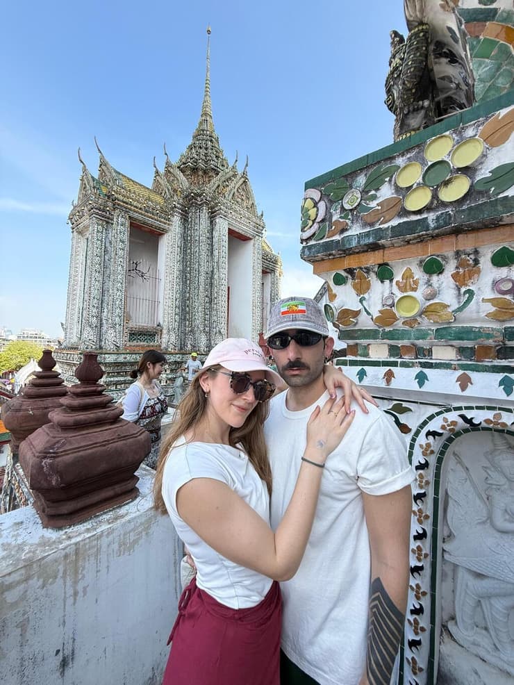 ארמיה ויסמין בבנגקוק - הופכים את הלימון ללימונדה