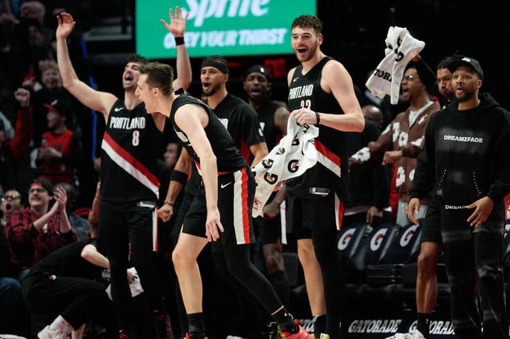 אבדיה והחברים