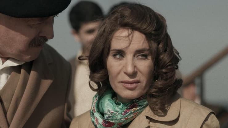 מתוך "המעברה"