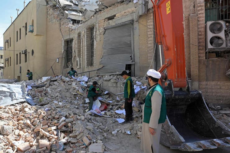 הריסות ב טהרן איראן מבצע שאגת הארי