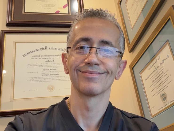 ד"ר שרווין נדרי, פלסטיקאי, ארה"ב