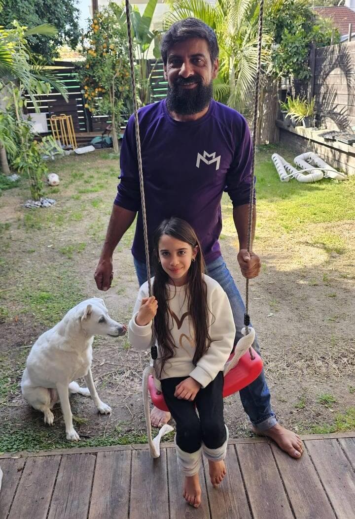 אמה ואביה מוגלי