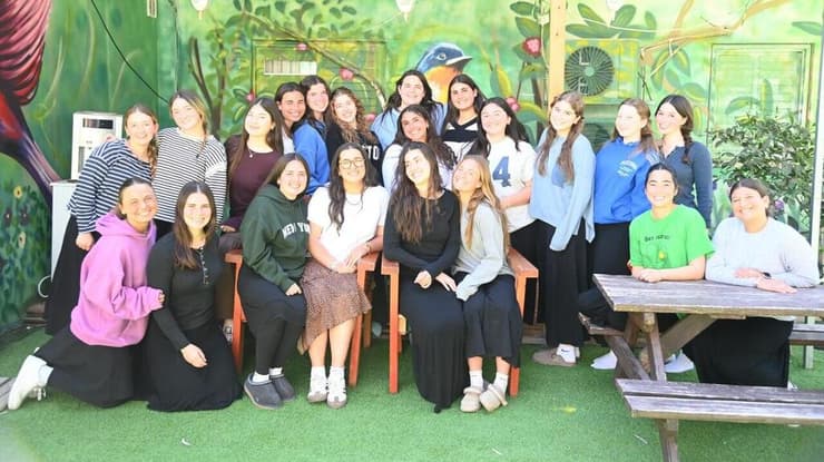    נוכחות משמעותית. תלמידות המדרשה