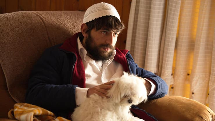 מתוך "תוצרת בית"