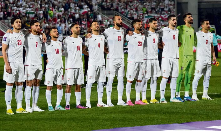 בינתיים  הם בפנים.  נבחרת איראן