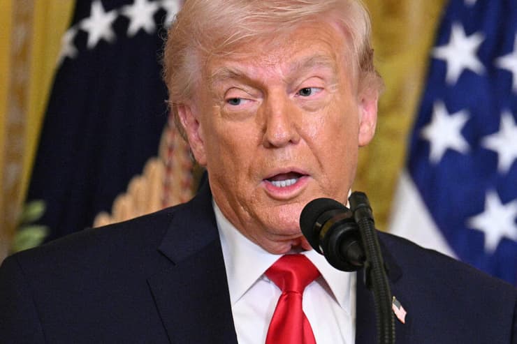 טראמפ בבית הלבן