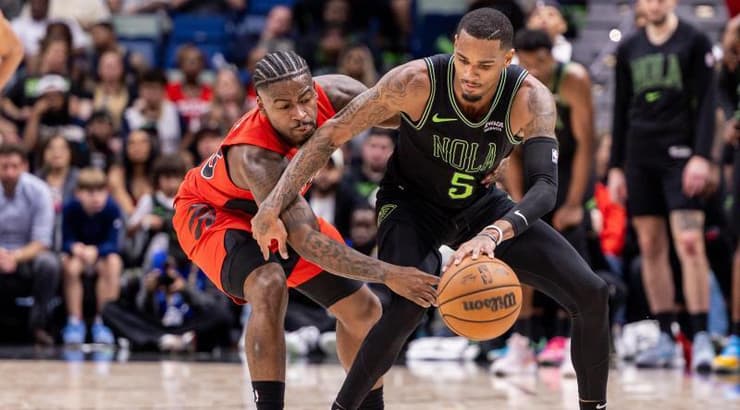 דז'ונטה מארי עם הכדור