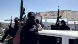 תיעוד מחאן יונס: שיירת מחבלי חמאס עם נשקים שלופים