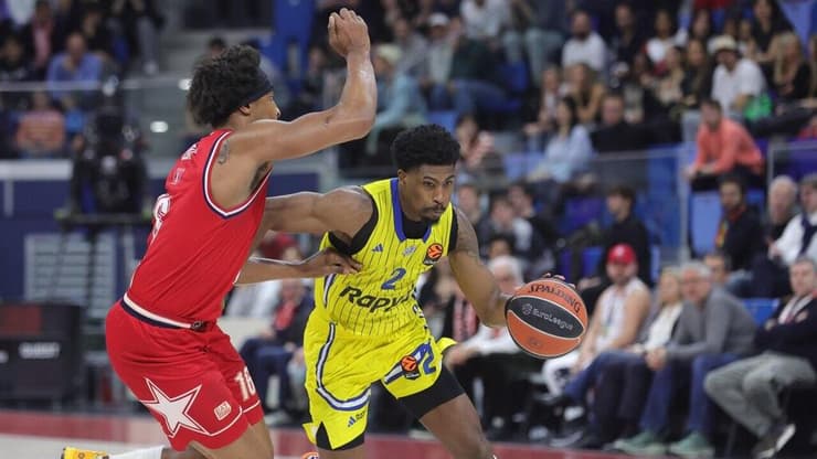 "ברבע השני קצת איבדנו את הראש". קלארק (צילום: Olimpia Milano) שחקן מכבי ת"א ג'ימי קלארק