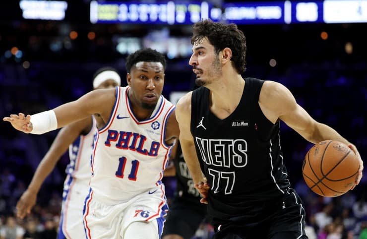 בן שרף מול ג'סטין אדוורדס