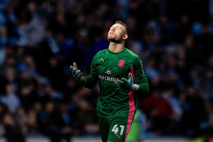 דניאל פרץ נגד קובנטרי (צילום: Leila Coker/Getty Images) דניאל פרץ נגד קובנטרי