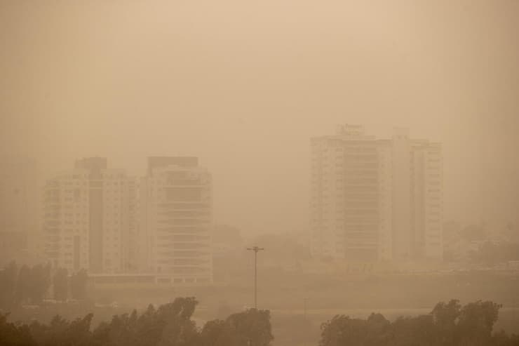 אובך בנתניה