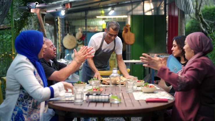 מתוך "תפדלו על עשא" ("בואו לאכול איתי" בשפה הערבית) עונה שנייה 