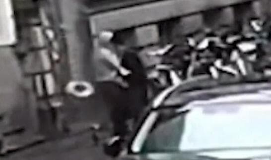 התקיפה ברחוב באנטוורפן (צילום: השומרים) התקיפה ברחוב באנטוורפן