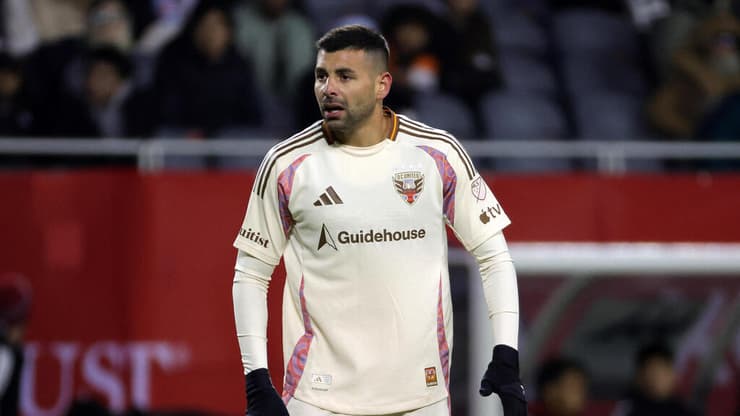 סידר לקבוצתו ניצחון דרמטי. תאי בריבו (צילום: Mike Dinovo/Reuters) שחקן די.סי יונייטד תאי בריבו