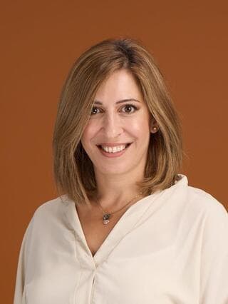 ד"ר רשא אליאס, מנהלת מחלקת הנוער האשפוזית בבית החולים זיו